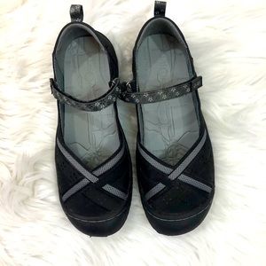 Jeep J-41 Budapest Woman Shoes